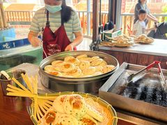 -年辉渔村·非遗传承餐厅(新丰江店)
