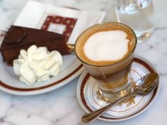 -Cafe Sacher(WIEN)