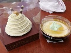 -红宝石·鲜奶小方·海派西点房(南丹店)