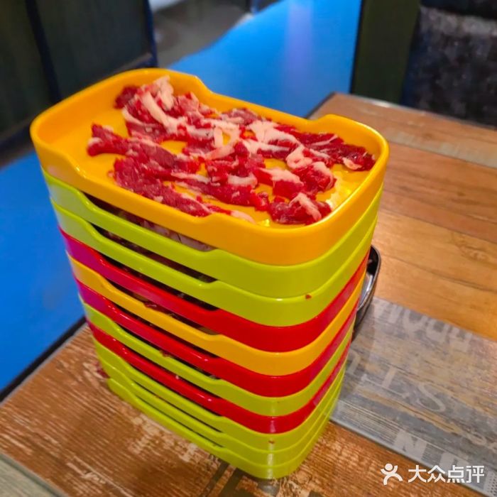 彩鹿·潮汕·鲜牛肉·自助火锅(伊电园店)图片