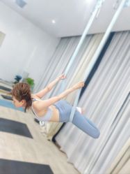 -一伽瑜伽·普拉提