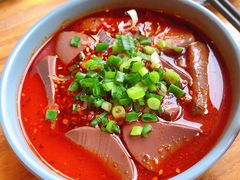 冒鸭血-粉灯牛腩牛杂煲·鸡煲(双井店)