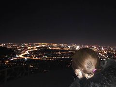 -鬼笑石后山停车场