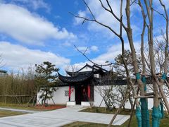 -上海滴水湖皇冠假日酒店