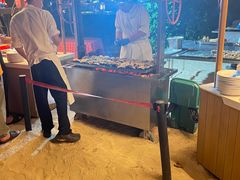 -亚龙湾希尔顿自助餐厅·海鲜·烧烤·沙滩BBQ·现场乐队