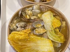 -何记花甲(海岸城旗舰店)