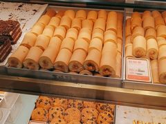 -五味酥·现烤国民糕点集合店(甘井子万达广场店)