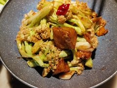 -初蓉丨遇见新川菜(亲贤街荣耀店)