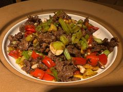 -魏铭鱼头捞饭(晋阳路店)