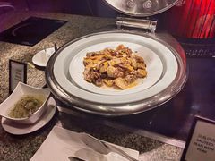 -视界美食自助餐厅·石家庄希尔顿酒店