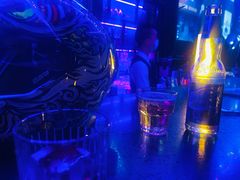 -vimi便利店酒吧