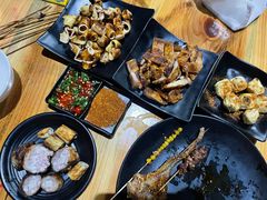 -乔岩保应烧烤店