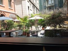 -潮一不贰·法式甜品·生日蛋糕·西式简餐(外滩店)