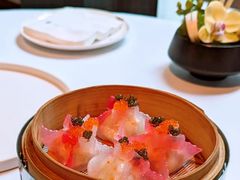 胭脂四喜花枝饺-广州富力丽思卡尔顿酒店·丽轩·粤菜