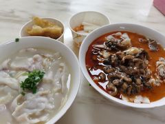 鳝鱼才鱼牛蛙3拼面-何记鳝鱼面馆(开发区分店)