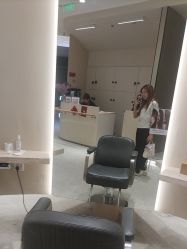 -Mentor Hair Salon
