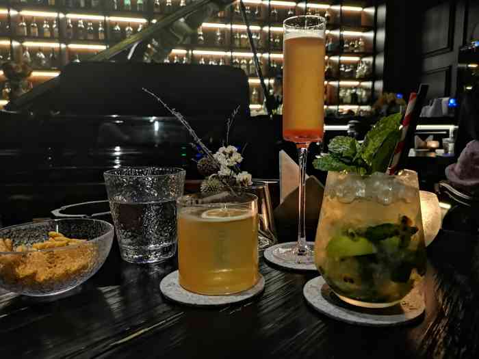 pa bar&公路商店-"[薄荷]环境:算是"秘密基地"宝藏酒吧.