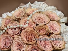 -沪花拾者(好再来花卉鲜花店)