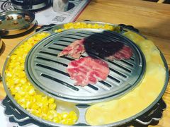 -青瓦炭韩潮烤肉(花园道店)