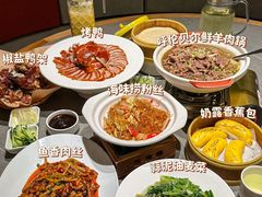 -褚记烤鸭·南京家常菜(雨花客厅店)