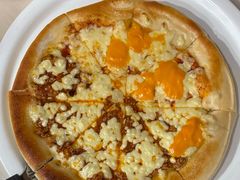 意大利肉酱奶酪总汇双拼披萨-吉姆丽德乡村西餐厅(闵行交大店)