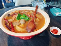 牛腩牛杂煲-鹊玥·粤菜小馆(汇智国际商业中心店)