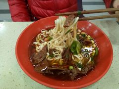 王记牛肉面-户部巷小吃(中商徐东平价广场店)