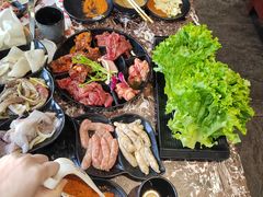 -啊美丽炭火烤肉(滑翔一店)