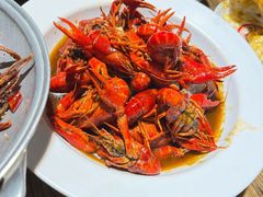 -叶派龙虾•招牌香辣蟹·海鲜(中海国际店)