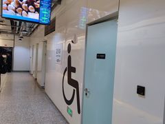 -蓝天路(地铁站)