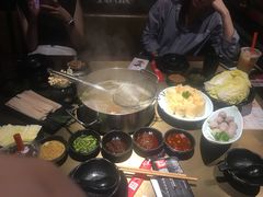 -左庭右院鲜牛肉火锅(新梅广场店)