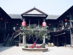 -清风小镇闯关东影视基地
