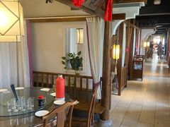 -红灯笼大酒楼(通湖路店)