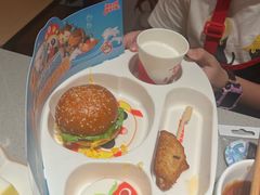 -海底捞火锅(珠影星光城夜宵主题店)