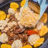 济南铁锅炖这么地道⁉️东北老铁惊了[鼓掌]