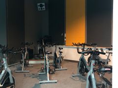 -一兆韦德健身(凤凰城店)