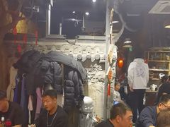 -破瓦寒窑·地摊烤羊排