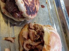 驴肉火烧-第一家驴肉(红木城店)