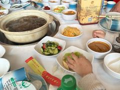 -天宜隆蘑菇宴火锅(石景山旗舰店)