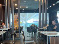 -麦当劳(深圳北站高铁店)