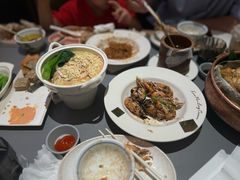 -桂满陇·手作小笼包&江南叫花鸡(中山公园店)