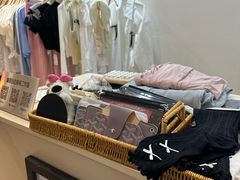 -眷顾自助服装工作室(中南金石国际广场A座店)