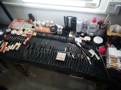 -ME觅妆·定制美妆·彩妆私教(菱角湖店)