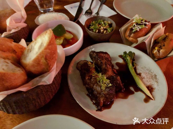 XUN Bistro西餐厅图片