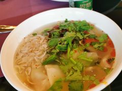 小馄饨-夏阳湖皇冠假日酒店-自助餐厅