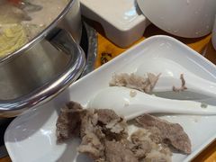 -养牛邓·潮汕牛肉海鲜自助火锅(广州店)