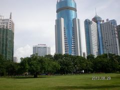 景点-万绿园