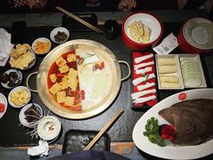 -九鼎轩脆毛肚火锅(南京东路店)