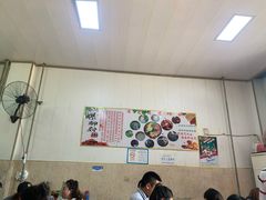 大堂-谭老太正宗柳州螺狮粉(家和花园店)