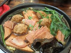 -万和春排骨砂锅米饭(湖北路店)